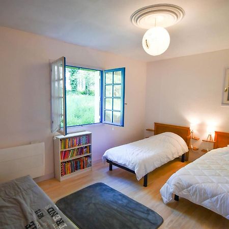 La Maison Bleue Lanfains Luaran gambar